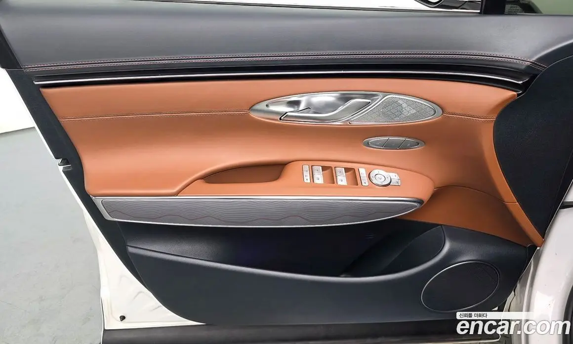 Genesis GV70 2022 2.5 автомат (гидро), фото 14