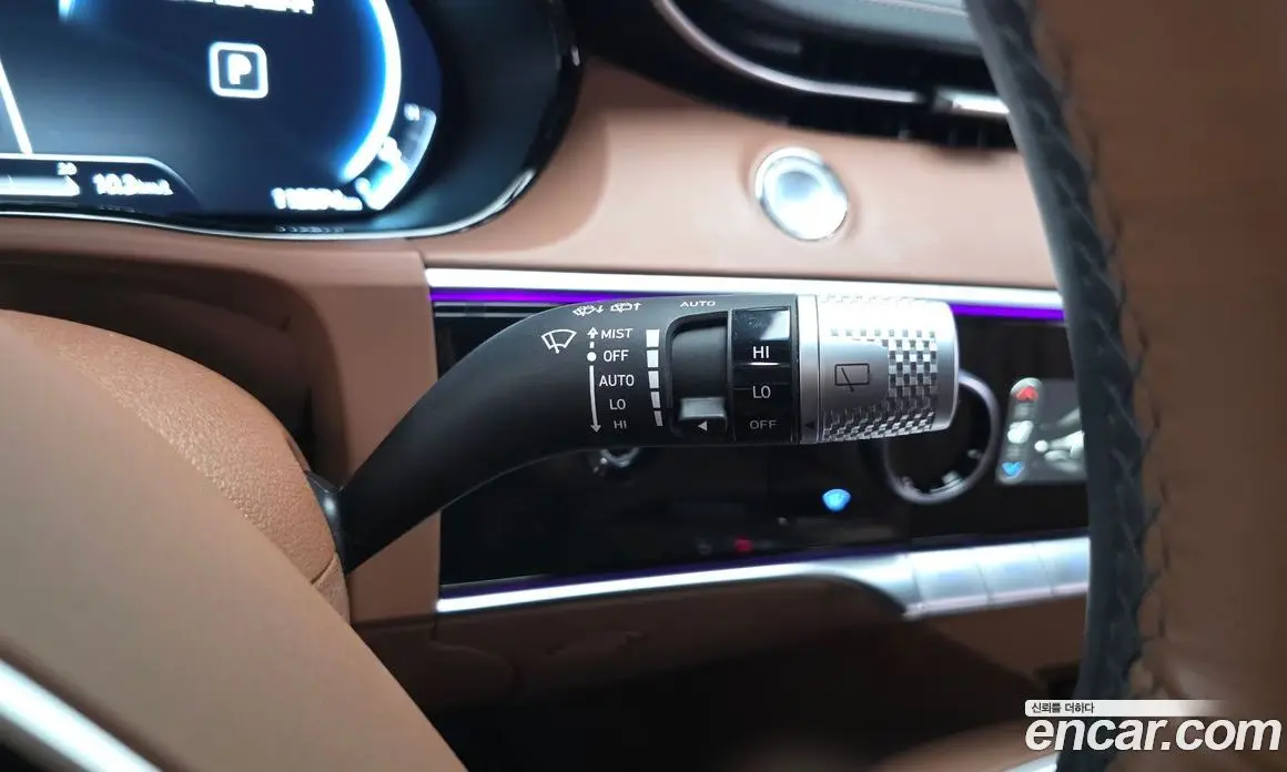 Genesis GV70 2022 2.5 автомат (гидро), фото 26