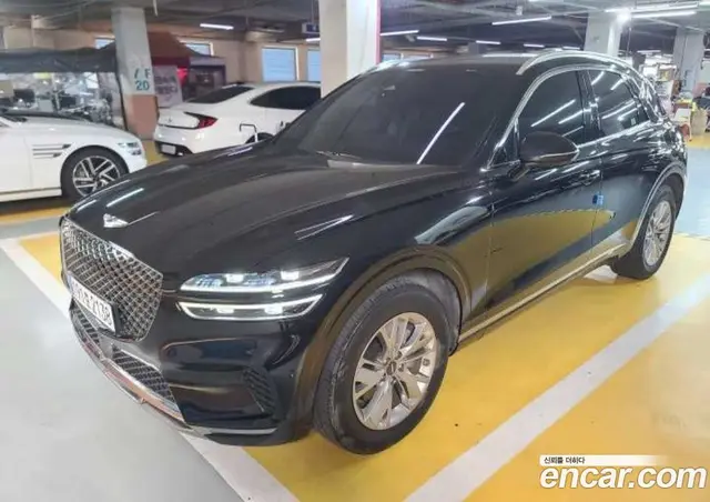 Genesis GV70 2023 2.5 автомат (гидро), миниатюра 2