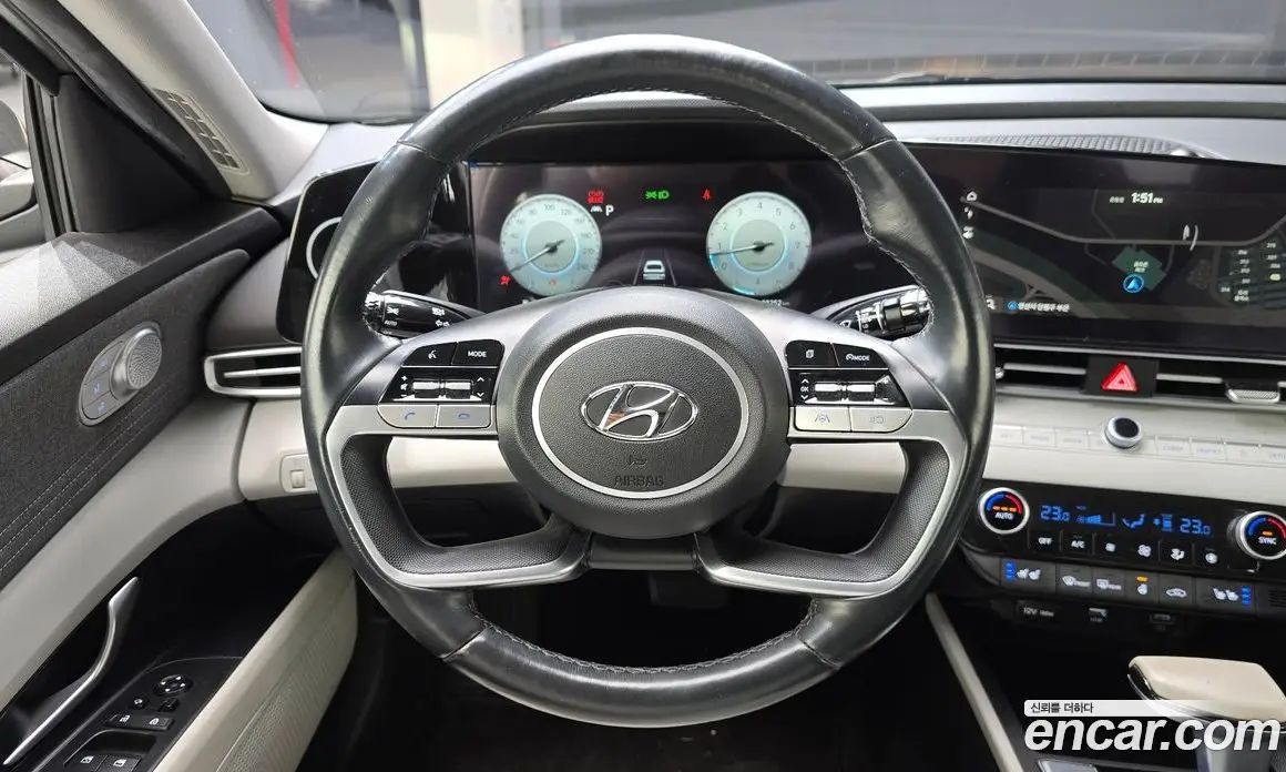Hyundai Avante 2021 1.6 автомат (гидро), фото 13