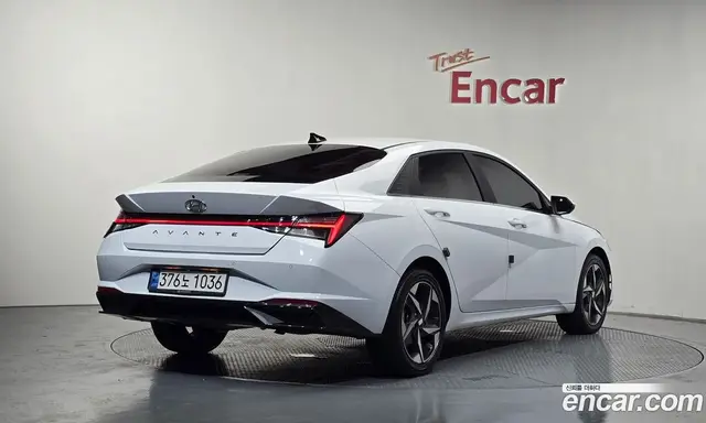 Hyundai Avante 2022 1.6 автомат (гидро), миниатюра 2