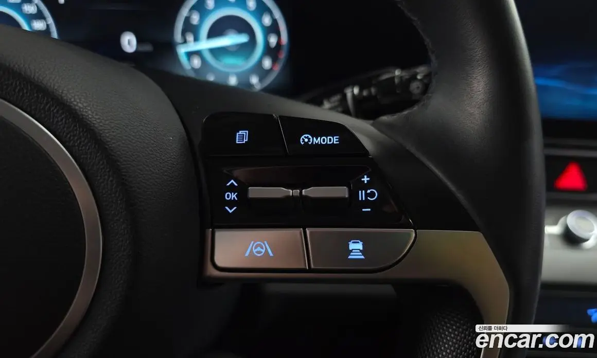 Hyundai Avante 2022 1.6 автомат (гидро), фото 22