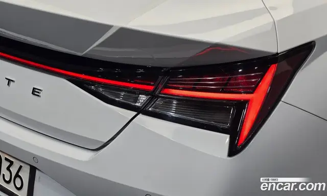 Hyundai Avante 2022 1.6 автомат (гидро), миниатюра 9