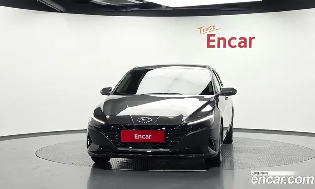 Hyundai Avante 2023 1.6 автомат (гидро), миниатюра 3