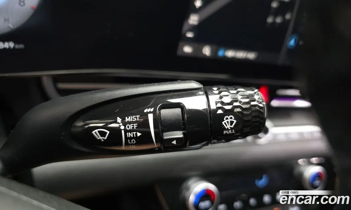 Hyundai Avante 2023 1.6 автомат (гидро), фото 32