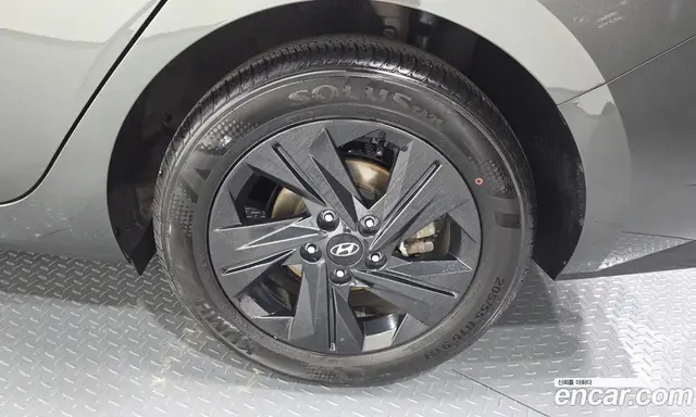 Hyundai Avante 2023 1.6 автомат (гидро), миниатюра 7