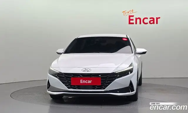 Hyundai Avante 2023 1.6 автомат (гидро), миниатюра 3