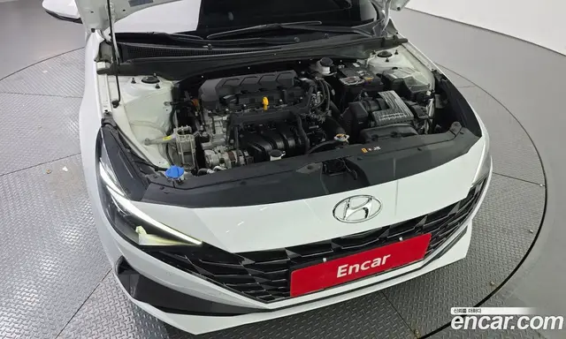Hyundai Avante 2023 1.6 автомат (гидро), миниатюра 6