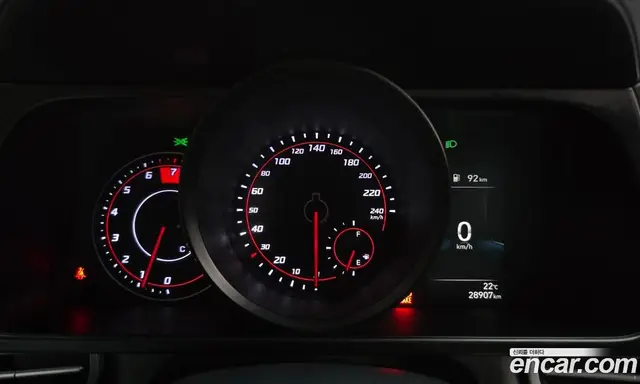 Hyundai Avante 2023 1.6 автомат (гидро), миниатюра 11