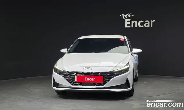 Hyundai Avante 2023 1.6 автомат (гидро), миниатюра 3