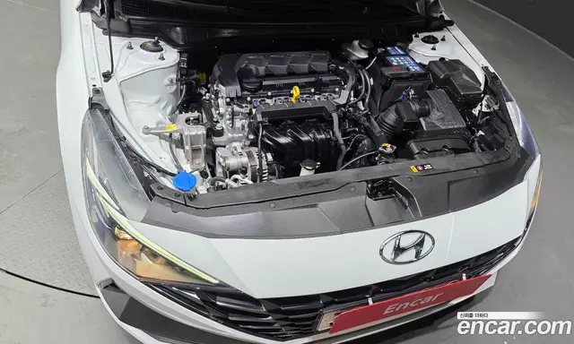 Hyundai Avante 2023 1.6 автомат (гидро), миниатюра 6
