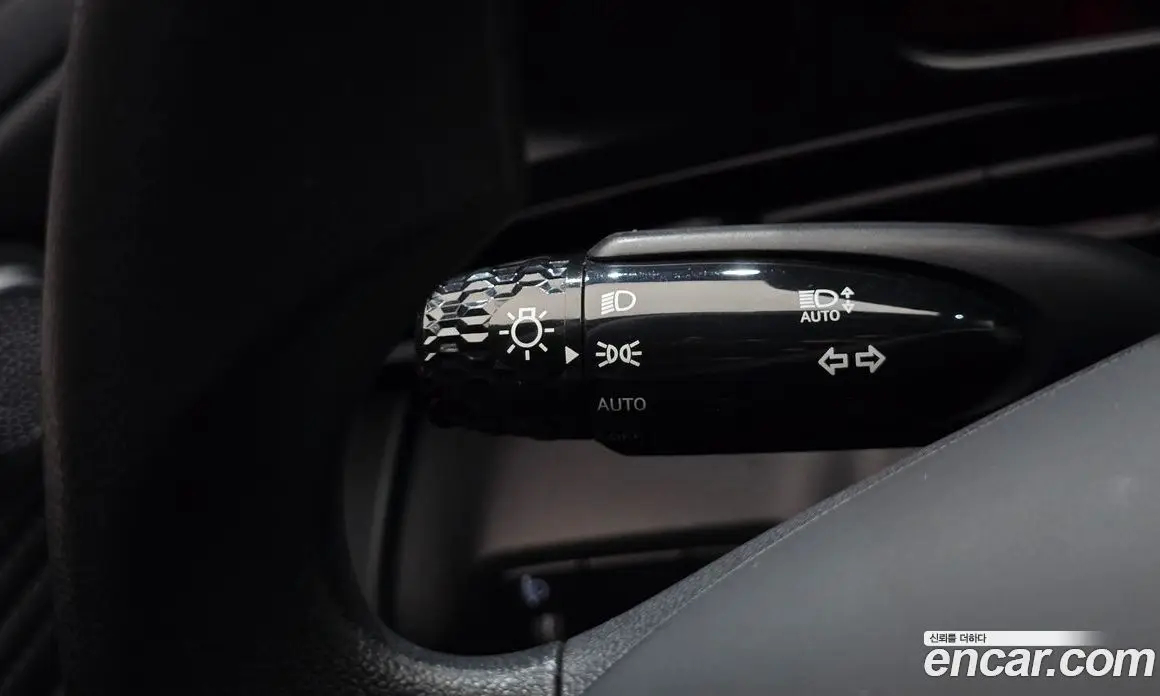 Hyundai Avante 2023 1.6 автомат (гидро), фото 21