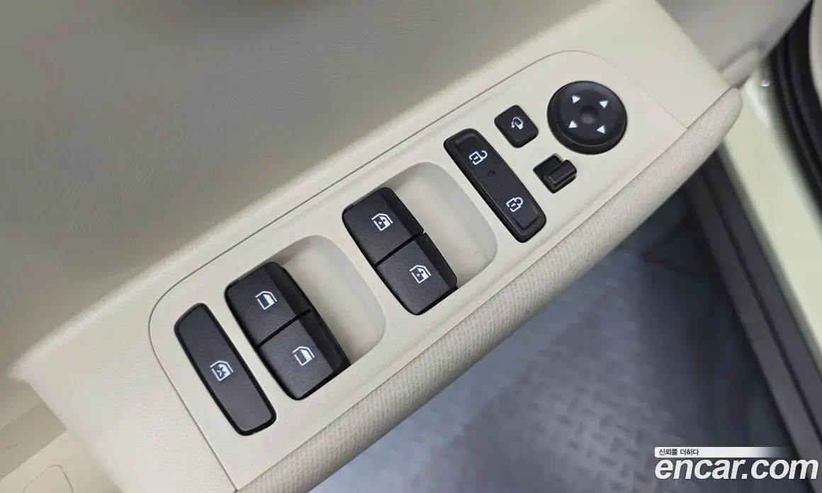 Hyundai Casper 2024 0.2 автомат (гидро), фото 28