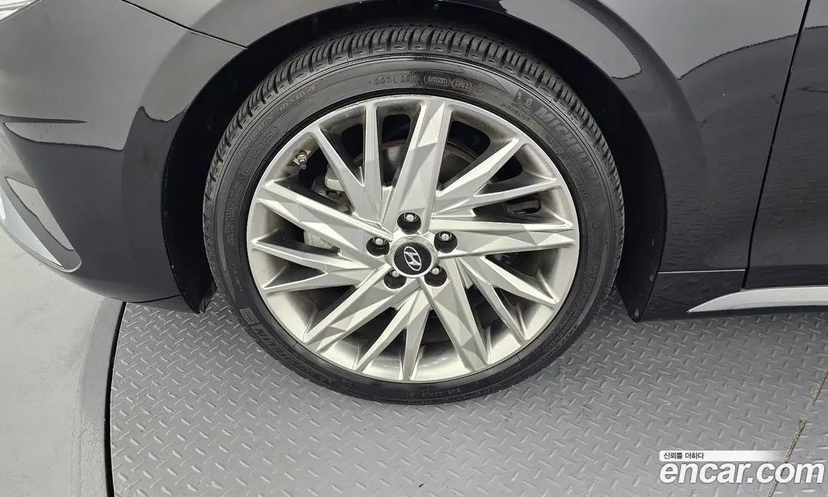Hyundai Grandeur 2021 2.5 автомат (гидро), фото 5