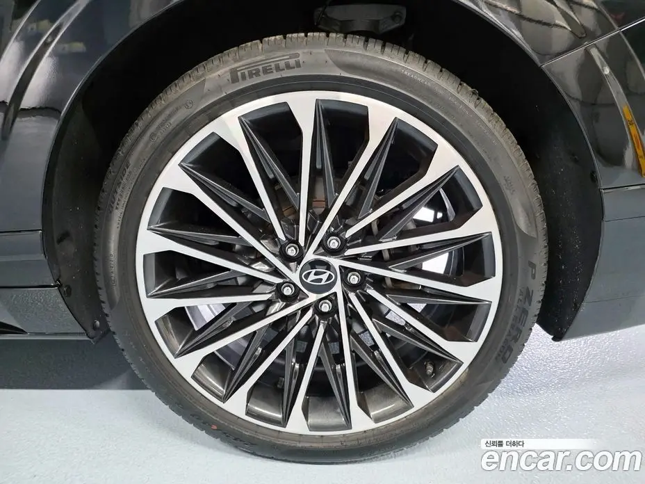Hyundai Grandeur 2023 1.6 автомат (гидро), фото 18