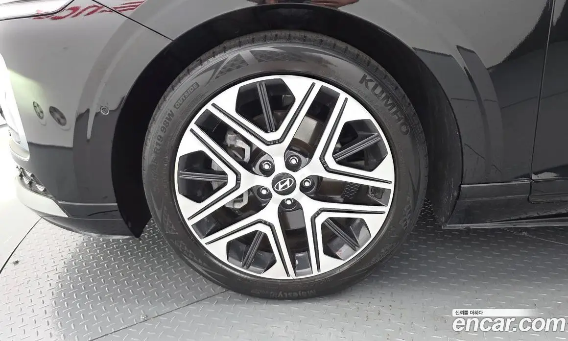 Hyundai Grandeur 2023 2.5 автомат (гидро), фото 5
