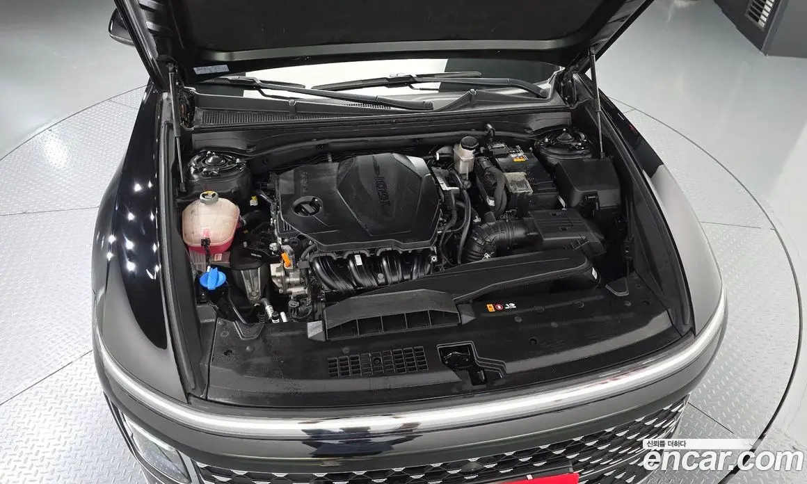 Hyundai Grandeur 2023 2.5 автомат (гидро), фото 6