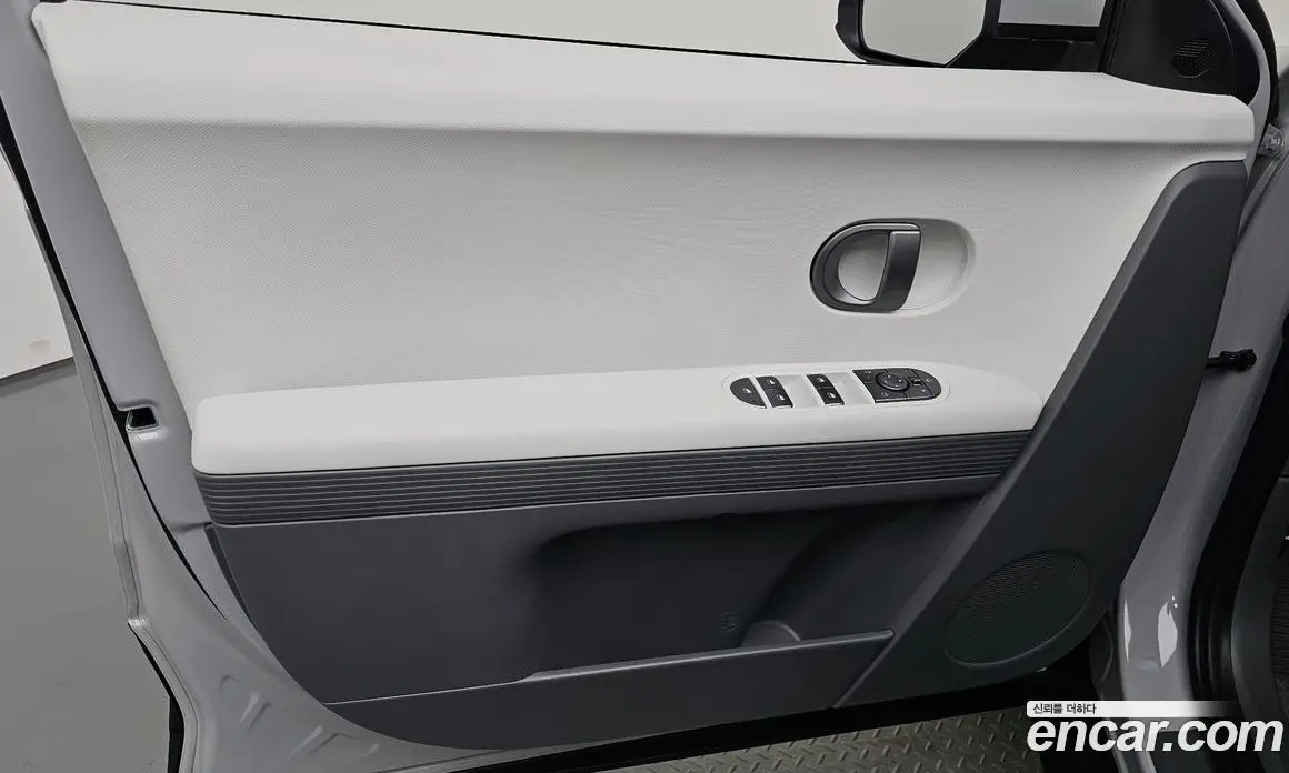 Hyundai Ioniq 5 2025 0.1 автомат (гидро), фото 13