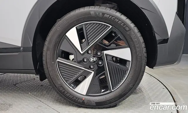 Hyundai Ioniq 5 2025 0.1 автомат (гидро), миниатюра 6