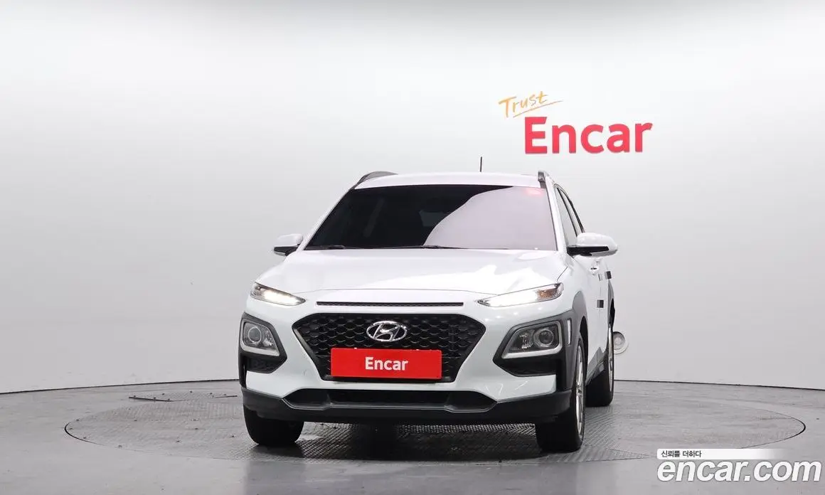 Hyundai Kona 2019 1.6 автомат (гидро), фото 3