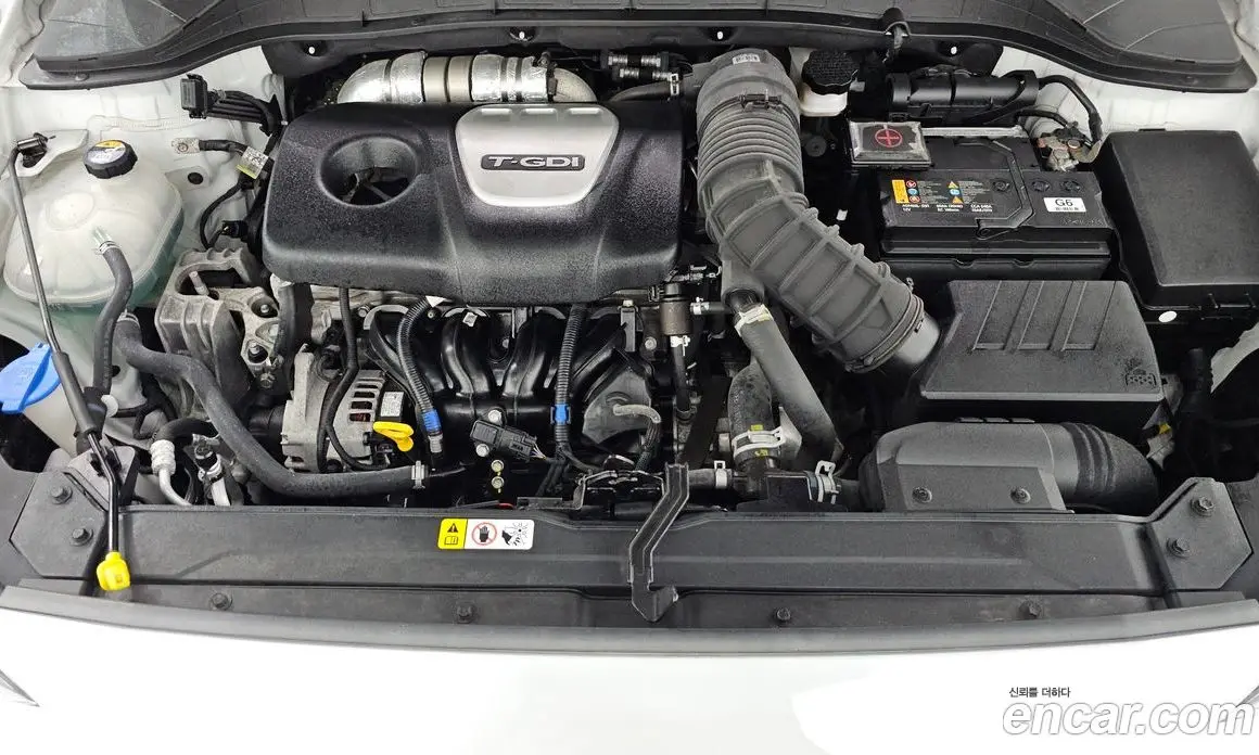 Hyundai Kona 2019 1.6 автомат (гидро), фото 6