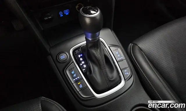 Hyundai Kona 2019 1.6 автомат (гидро), миниатюра 9