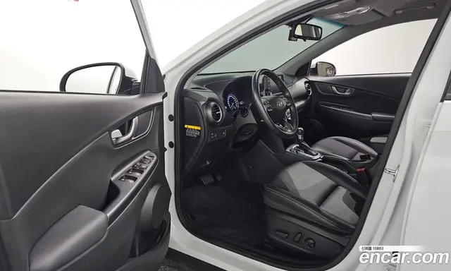 Hyundai Kona 2019 1.6 автомат (гидро), миниатюра 10
