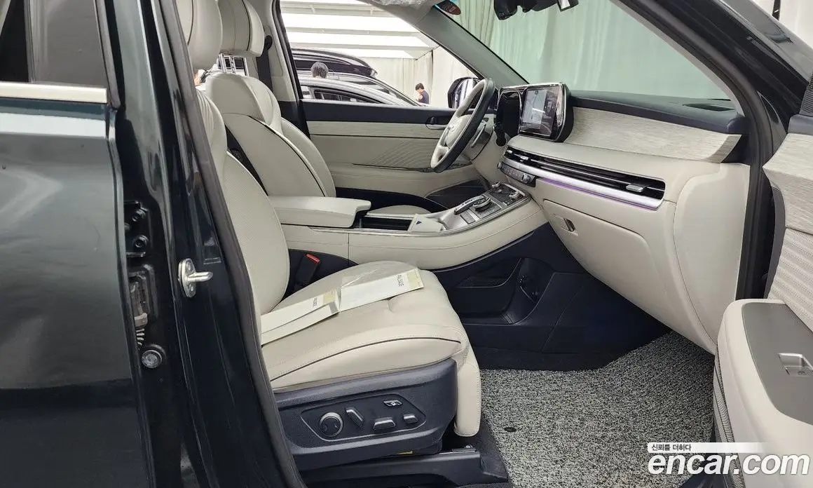Hyundai Palisade 2023 3.8 автомат (гидро), фото 17