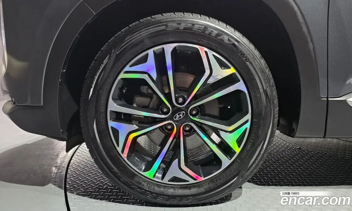 Hyundai Santa Fe 2019 2.0 автомат (гидро), фото 5