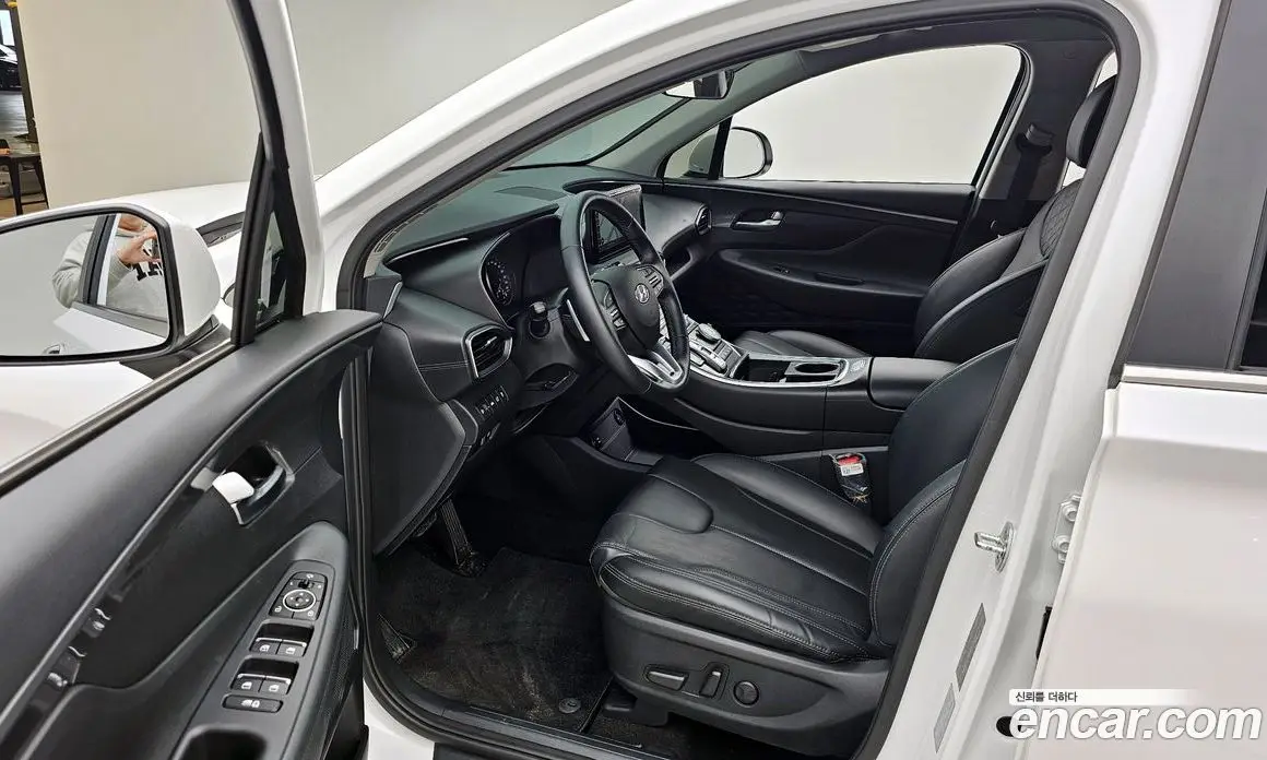 Hyundai Santa Fe 2022 2.2 автомат (гидро), фото 10