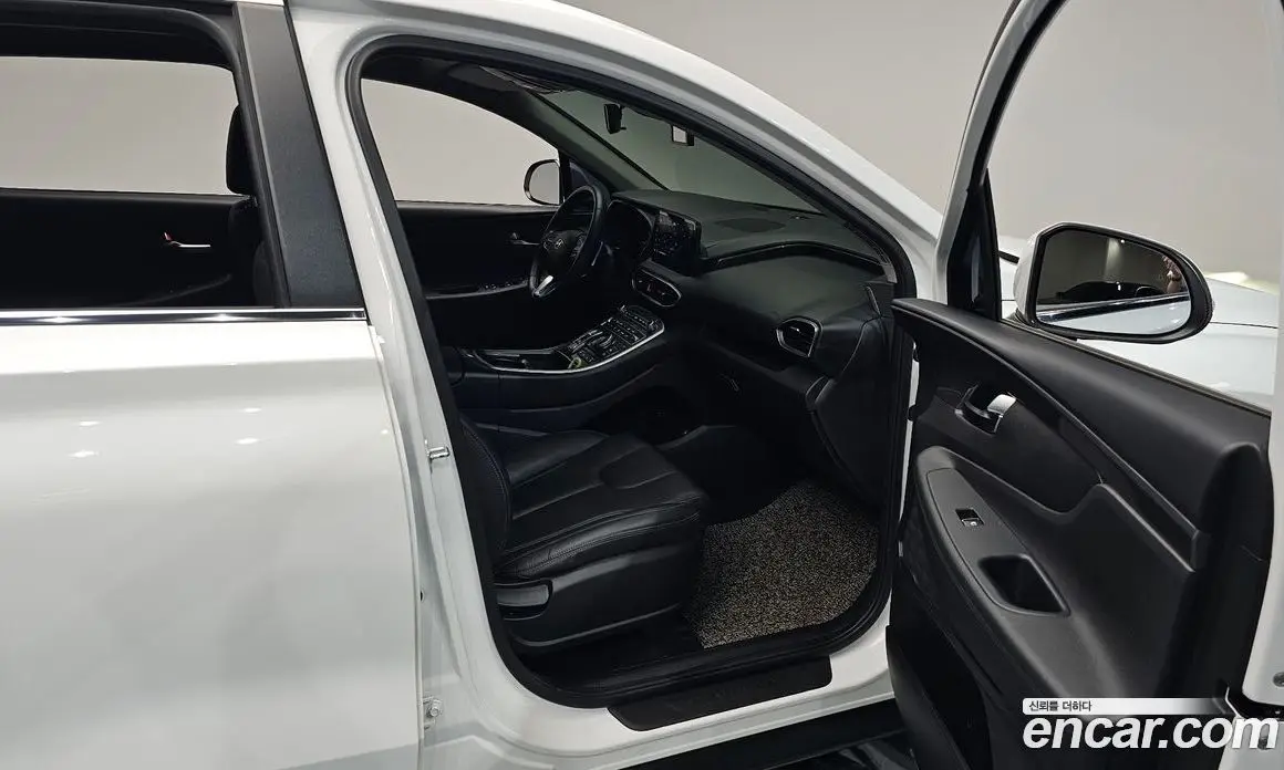 Hyundai Santa Fe 2022 2.2 автомат (гидро), фото 15