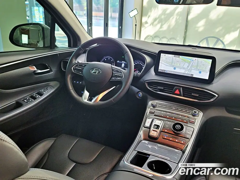Hyundai Santa Fe 2022 2.2 автомат (гидро), фото 6