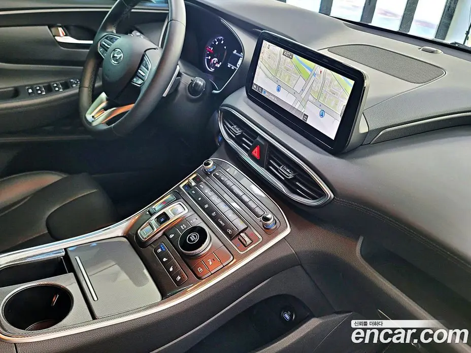 Hyundai Santa Fe 2022 2.2 автомат (гидро), фото 7