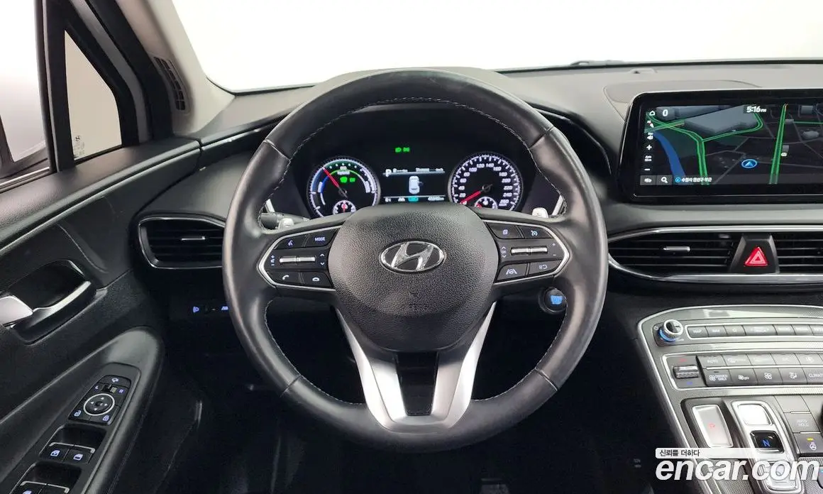 Hyundai Santa Fe 2022 1.6 автомат (гидро), фото 13