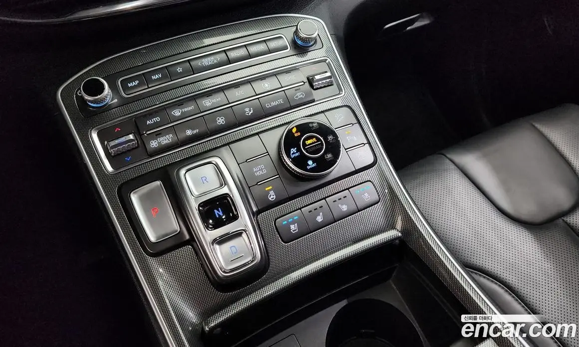 Hyundai Santa Fe 2022 1.6 автомат (гидро), фото 9
