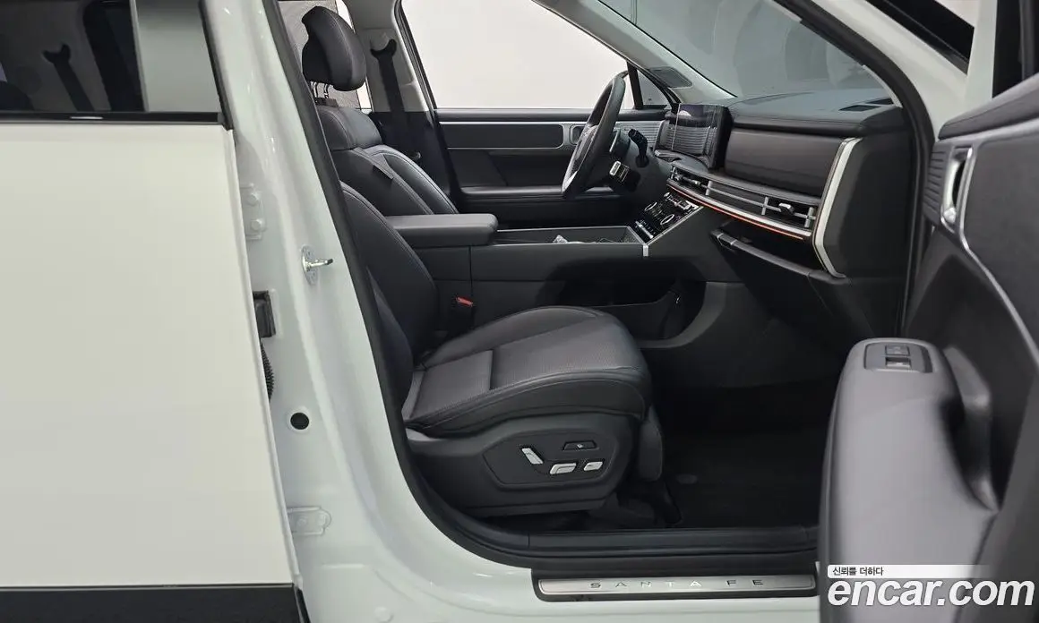 Hyundai Santa Fe 2025 2.5 автомат (гидро), фото 16