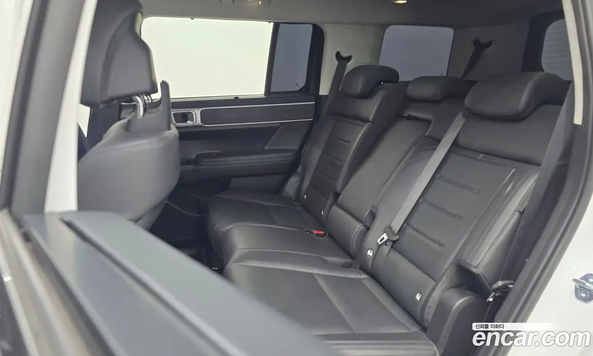Hyundai Santa Fe 2025 2.5 автомат (гидро), фото 18