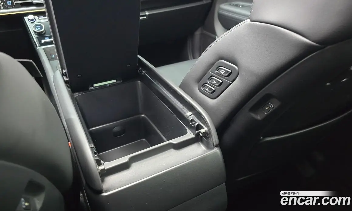 Hyundai Santa Fe 2025 2.5 автомат (гидро), фото 25
