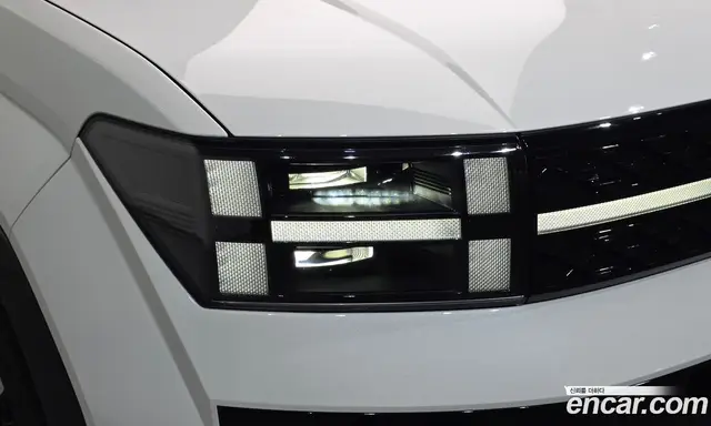 Hyundai Santa Fe 2025 2.5 автомат (гидро), миниатюра 8