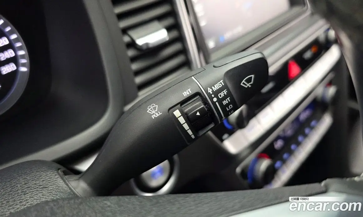 Hyundai Sonata 2019 2.0 автомат (гидро), фото 20