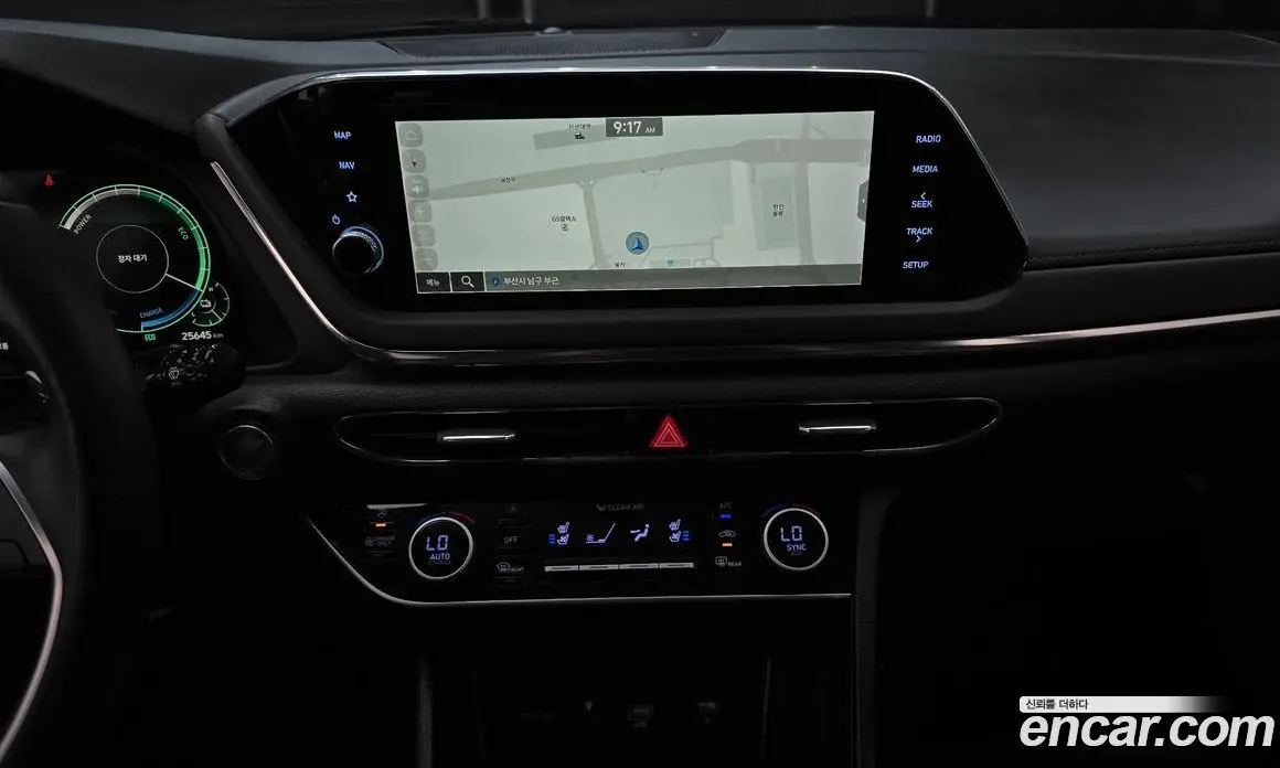 Hyundai Sonata 2022 2.0 автомат (гидро), фото 21
