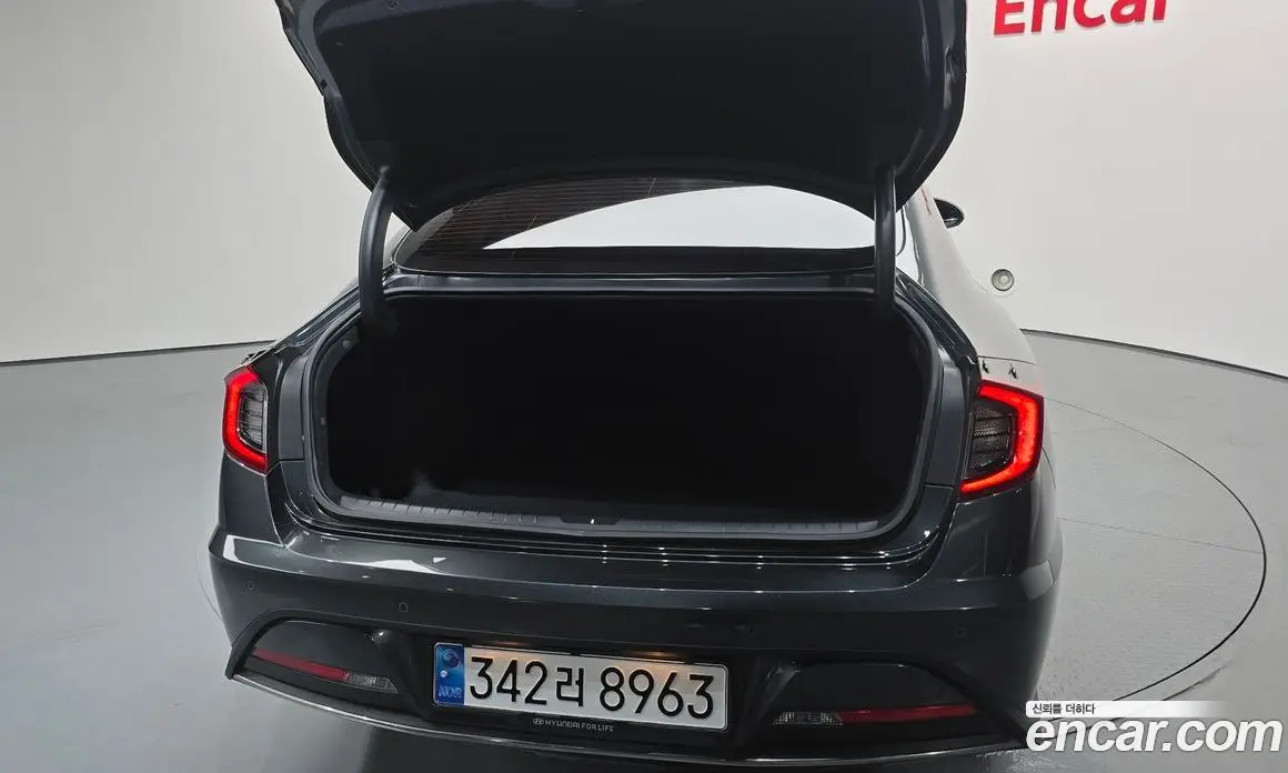 Hyundai Sonata 2022 2.0 автомат (гидро), фото 34