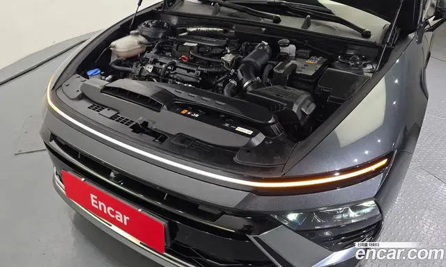 Hyundai Sonata 2023 1.6 автомат (гидро), миниатюра 6