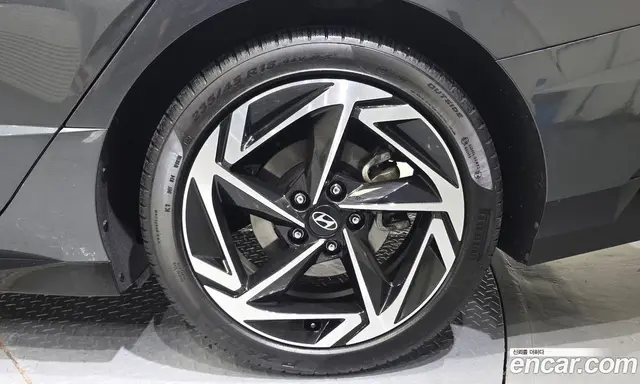 Hyundai Sonata 2023 1.6 автомат (гидро), миниатюра 7