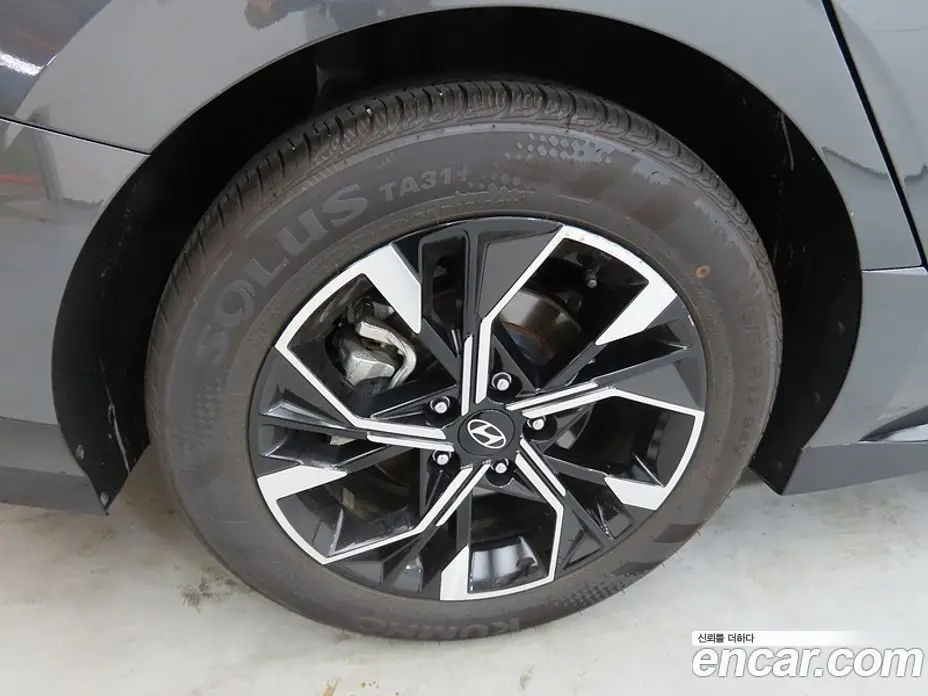 Hyundai Sonata 2024 2.0 автомат (гидро), фото 20