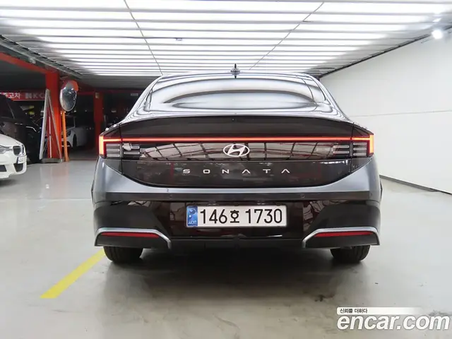 Hyundai Sonata 2024 2.0 автомат (гидро), миниатюра 3