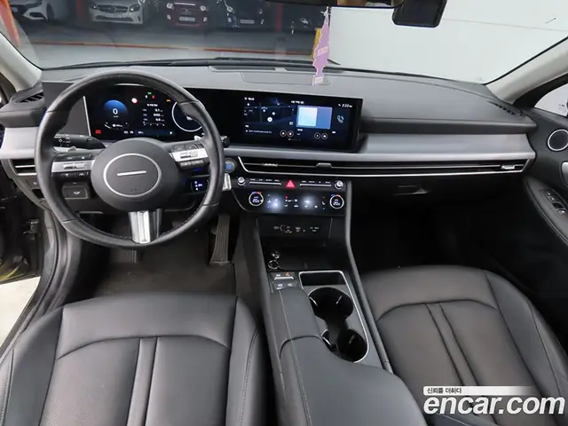 Hyundai Sonata 2024 2.0 автомат (гидро), миниатюра 7