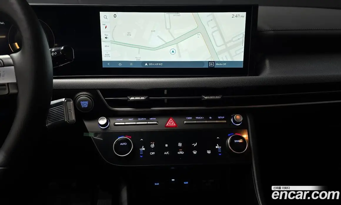 Hyundai Sonata 2024 2.0 автомат (гидро), фото 14