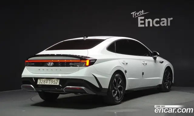 Hyundai Sonata 2025 2.0 автомат (гидро), миниатюра 2