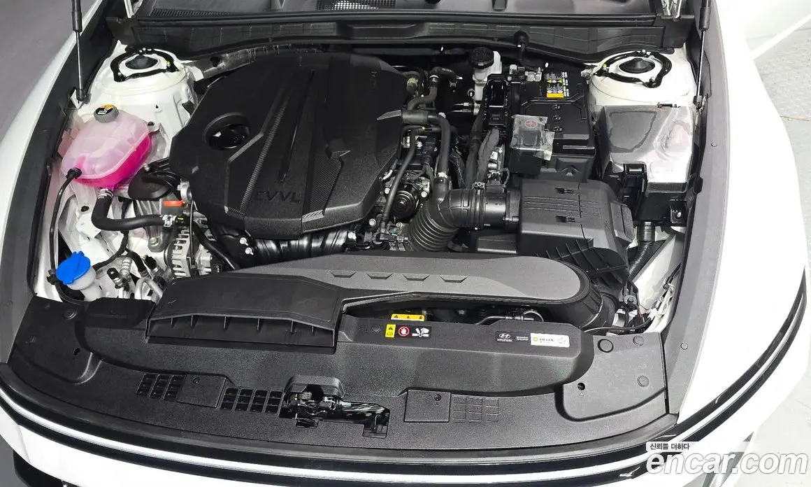 Hyundai Sonata 2025 2.0 автомат (гидро), фото 6